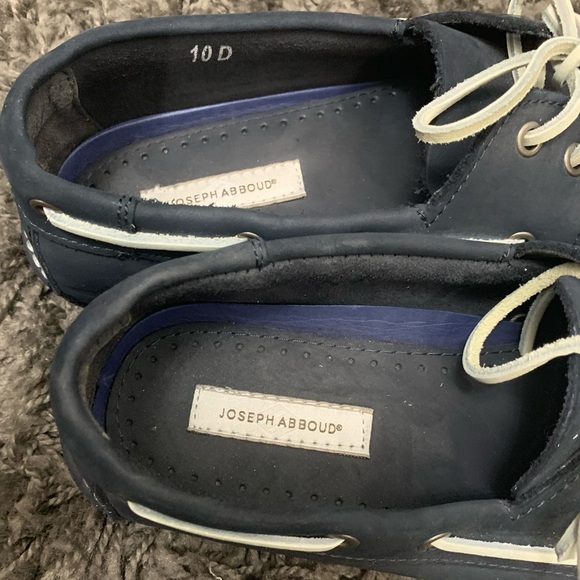 Joseph Abboud navy boat shoes, size 10 - Picture 2 of 4